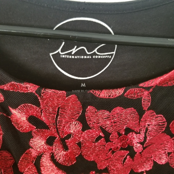 Rose print womens tank top - Picture 2 of 3